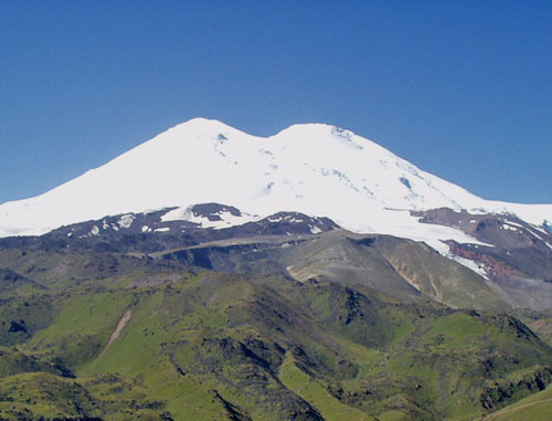 Эльбрус, Кабардино-Балкария. Фото: Александр Сорель, http://commons.wikimedia.org/ Эльбрус, Кабардино-Балкария. Фото: Александр Сорель, http://commons.wikimedia.org/