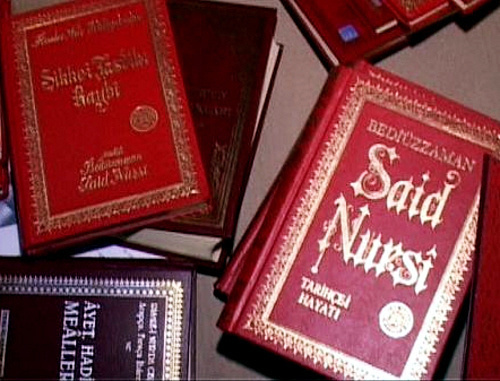 Издания трудов Саида Нурси. Фото: http://intertat.ru