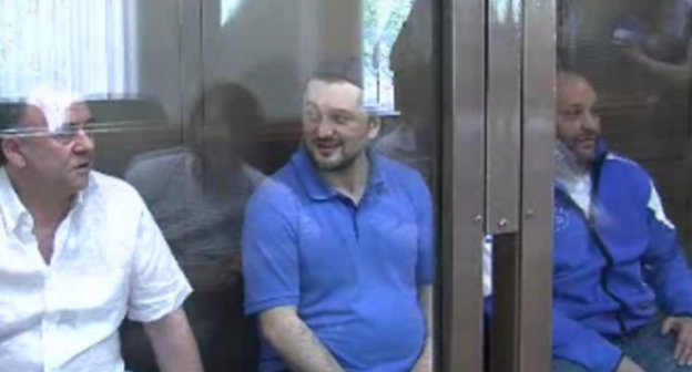 Подсудимые по делу об убийстве Анны Политковской на заседании суда. Москва, 4 июня 2013 г. Кадр видеосъемки пресс-службы Мосгорсуда, http://mos-gorsud.ru/video/sudzs/?pn=0&id=168
