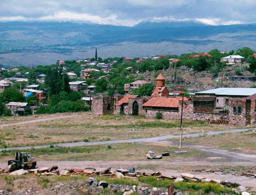 Армения, область Арагацотн, город Аштарак. Фото: Art_, http://www.panoramio.com Армения, область Арагацотн, город Аштарак. Фото: Art_, http://www.panoramio.com