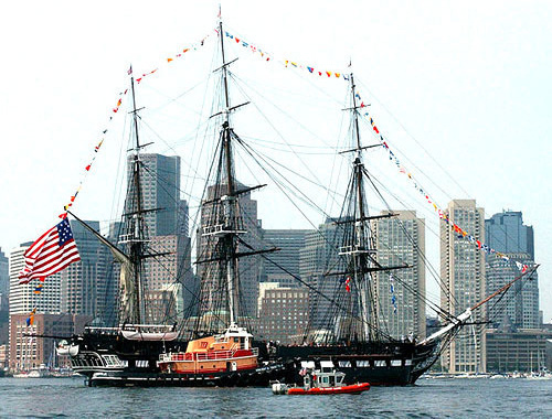 Бостонская бухте Массачусетского залива. Фото: U.S. Coast Guard photo by Public Affairs Specialist 3rd Class Kelly Newlin, http://commons.wikimedia.org/ Бостонская бухте Массачусетского залива. Фото: U.S. Coast Guard photo by Public Affairs Specialist 3rd Class Kelly Newlin, http://commons.wikimedia.org/