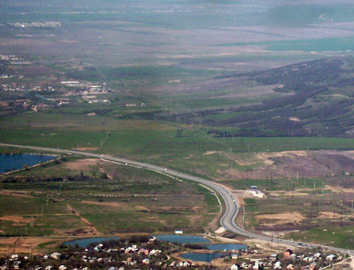 Автодорога "Кавказ". Фото: Ssr, http://ru.wikipedia.org/ Автодорога "Кавказ". Фото: Ssr, http://ru.wikipedia.org/
