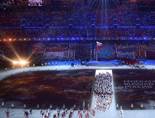 Парад атлетов во время церемонии открытия XXII зимних Олимпийских игр. Сочи, 7 февраля 2014 г. Фото пресс-службы правительства Российской федерации, http://government.ru Парад атлетов во время церемонии открытия XXII зимних Олимпийских игр. Сочи, 7 февраля 2014 г. Фото пресс-службы правительства Российской федерации, http://government.ru