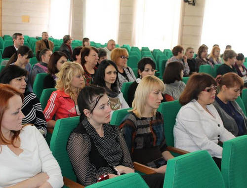 Публичные слушания в администрации Кисловодска. Декабрь 2013 г. Фото из архива пресс-службы думы Кисловодска, http://kislovodsk-kurort.org Публичные слушания в администрации Кисловодска. Декабрь 2013 г. Фото из архива пресс-службы думы Кисловодска, http://kislovodsk-kurort.org