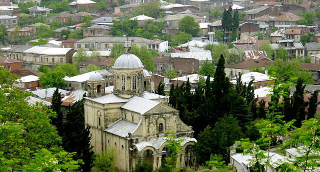 Кутаиси, Грузия. Вид на церковь Благовещения. Фото: Vladimer Shioshvili, http://commons.wikimedia.org,  Creative Commons Attribution-Share Alike 2.0 Generic