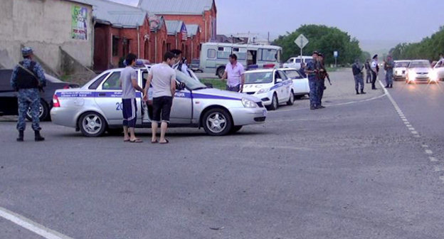 Оперативные мероприятия в Баксанском районе КБР. 2013 г. Фото из архива пресс-службы МВД КБР, 07.mvd.ru/news/item/1025660