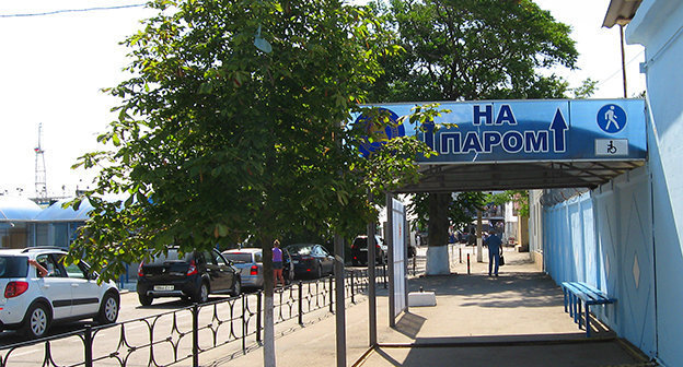 В порту "Крым" очереди нет. Фото Дины Орловой для "Кавказского узла"
