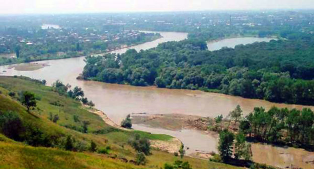 Вид на реку Кубань, Армавир, Краснодарский край. Фото: http://86137.ru/fa/47_forshtadt/vid_s_gori_na_reku_kuban_2.htm