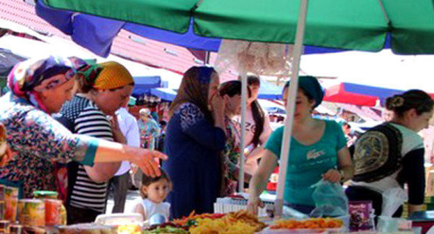 Рынок в Грозном. Июль 2014 г. Фото Магомеда Магомедова для "Кавказского узла"