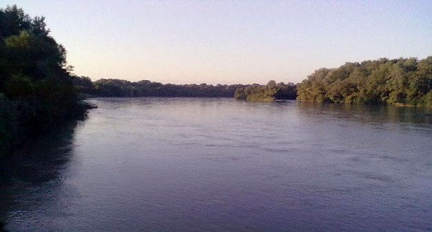 Река Терек. Фото: Умар Дагиров https://ru.wikipedia.org/