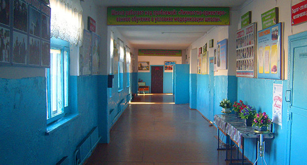 Коридор школы №1 села Белиджи, Дагестан. Фото: http://www.schoolotzyv.ru/?go=belidji1.dagschool.com/
