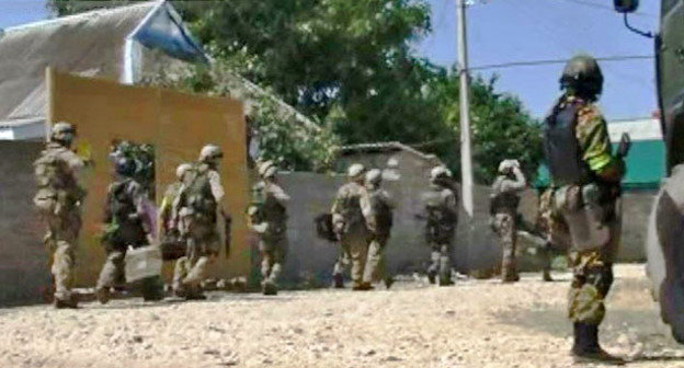 Спецоперация. Фото http://nac.gov.ru/