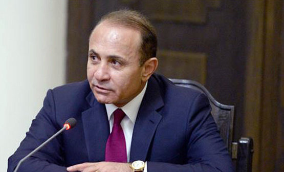 Премьер-министр Овик Абрамян. Фото: http://rus.azatutyun.am/content/article/25379438.html