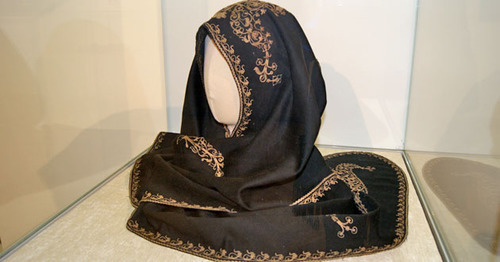 Башлык. Москва, 7 октября 2014 г. Фото Натальи Крайновой для "Кавказского узла"