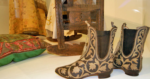 Экспонаты, представленные на выставке. Москва, 7 октября 2014 г. Фото Натальи Крайновой для "Кавказского узла"