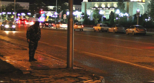 Проспект Исаева. Недалеко от места взрыва. Грозный, 5 октября 2014 г. Фото Магомеда Магомедова для "Кавказского узла"