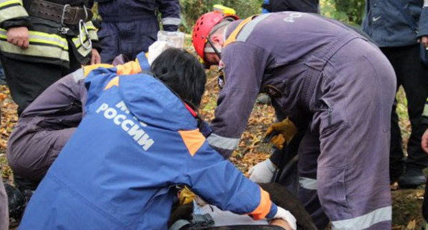 Спасатели МЧС. Фото: Южный региональный поисково-спасательный отряд МЧС РФ