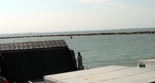 Вход в Керченский пролив, вид с парома. Фото Нины Тумановой для "Кавказского узла"