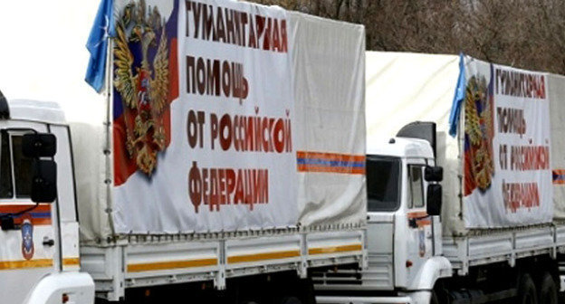 Автоколонна с гуманитарной помощью для Донбасса. Фото: МЧС России http://www.mchs.gov.ru/