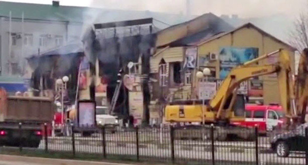 На месте проведения контртеррористической операции в Грозном. 4 декабря 2014 г. Кадр из видео "Кавказского узла"