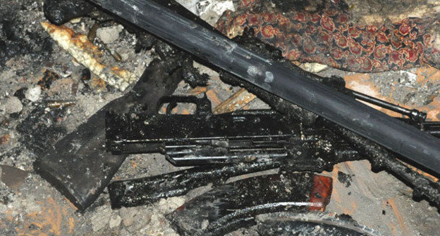 Оружие, изъятое во время КТО. Нальчик, 11 декабря 2014 г. Фото http://nac.gov.ru/