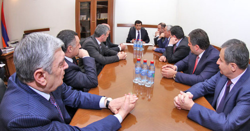 Заседание правительства Армении. Декабрь 2014 г. Фото: пресс-служба министерства территориального управления и по чрезвычайным ситуациям http://www.gov.am/ru