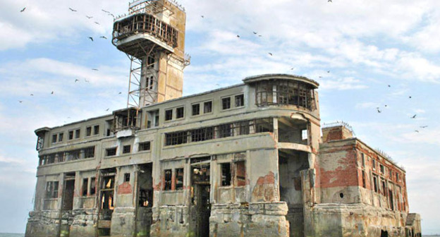 Завод «Дагдизель». Дагестан. Фото: Макс Горелкин http://odnoselchane.ru/