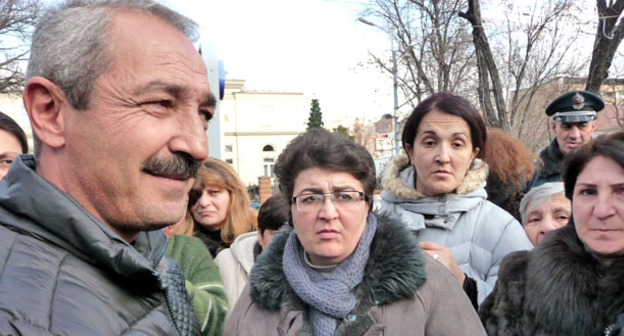 Сотрудники предприятия по вывозу мусора "Санитек" во время акции протеста потребовали пересмотра условий работы. Ереван, 5 января 2015 г. Фото Армине Мартиросян для "Кавказского узла"