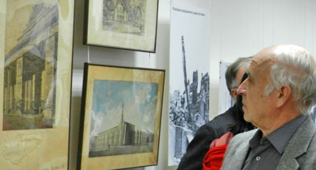 Выставка "Архитектурное наследие Царицына-Сталинграда-Волгограда". Волгоград, 16 января 2015 г. Фото Татьяны Филимоновой для "Кавказского узла"