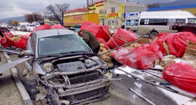 На месте ДТП в Новороссийске. 27 января 2015 г. Фото https://23.mvd.ru/news/item/3047355/