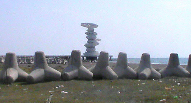 Сваи для строящегося порта в Анаклии. Грузия. Фото Беслана Кмузова для "Кавказского узла"