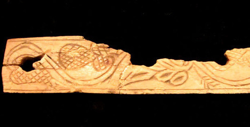 Костяные сидельные орнаментированные накладки из коллекции хазарских предметов начала VIII века. Волгоград, 6 февраля 2015 г. Фото Вячеслава Ященко для "Кавказского узла"