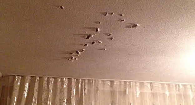 Дом Магомеда Хазбиева после обстрела. Фото Хади Хазбиевой для "Кавказского узла"
