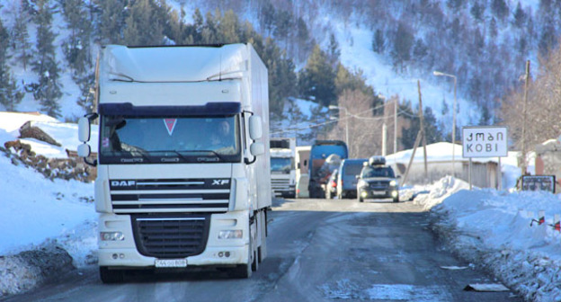 Военно-грузинская дорога. Фото Ахмеда Альдебирова для "Кавказского узла" 