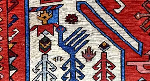 Выставка ковров ручной работы в Махачкале. 5 марта 2015 г. Фото Мусы Гаджиева