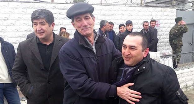 Башир Сулейманлы вышел на свободу. 19 марта 2015 г. Фото: RFE/RL http://www.radioazadlyg.org/