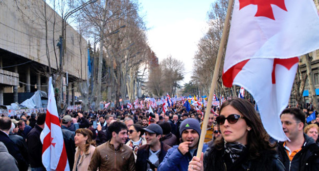 Митинг сторонников партии "Единое национальное движением". Тбилиси, 21 марта 2015 г. Фото Беслана Кмузова для "Кавказского узла"