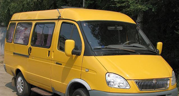 Маршрутное такси в Волгограде. http://bloknot-volgograd.ru/news/volgogradtsy-nachinayut-borbu-s-povysheniem-tsen-v-593759