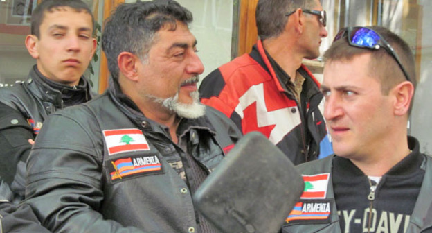 Байкеры из четырех стран организовали мотопробег к 100-летию геноцида армян. Ереван, 23 апреля 2015 г. Фото Тиграна Петросяна для "Кавказского узла"