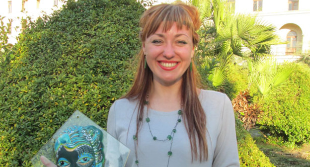 Художественный руководитель «Независимого театра жизни» Лидия Каращенко. Сочи, 10 мая. Фото Татьяны Уколовой для "Кавказского узла"