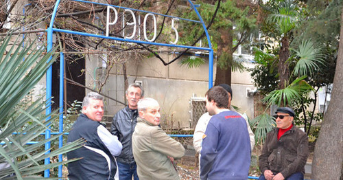 Выселение ООО «РЭП-5» с улицы Гагарина, 29-а. Сочи, май 2015 г. Фото Светланы Кравченко для "Кавказского узла"