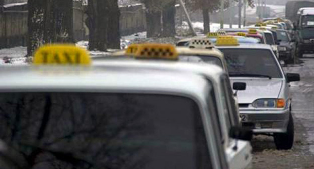 Такси в Гюмри. Фото: http://ru.a1plus.am/22354.html