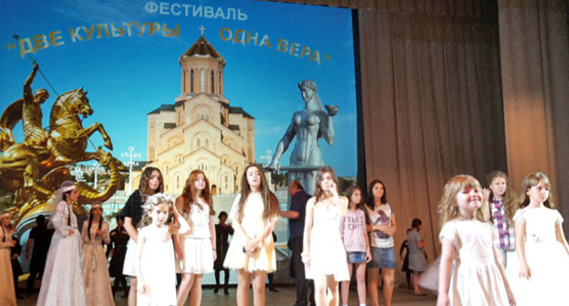 Выступление коллектива Belcanto во время празднования Дня независимости Грузии. Сочи, 26 мая 2015 г. Фото Светланы Кравченко для "Кавказского узла"