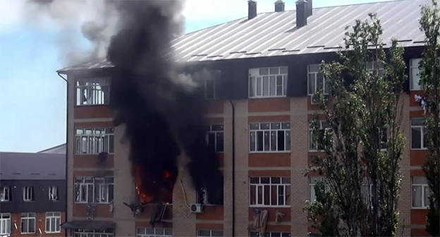 Активная фаза спецоперации в Махачкале. Фото: http://nac.gov.ru/nakmessage/2015/05/09/nak-aktivnaya-faza-spetsoperatsii-v-makhachkale-zavershena-otkazavshiesya-sl-0.html