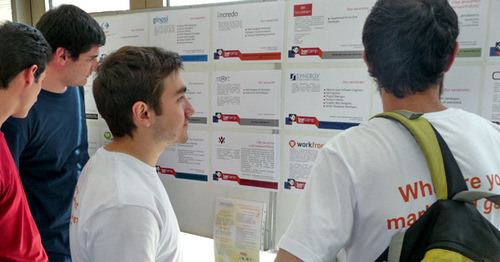 Участники седьмой неофициальной конференции BarCamp-2015. Ереван, 31 мая 2015 г. Фото Армине Мартиросян для "Кавказского узла"