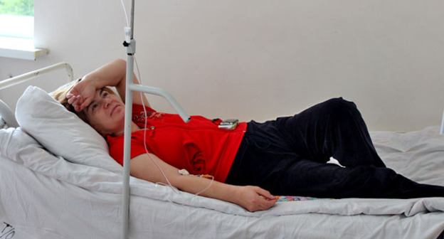 Больная в Центральной районной больнице Алагира,отравившаяся водопроводной водой. 10 июня 2015 г. Фото Эммы Марзоевой для "Кавказского узла"