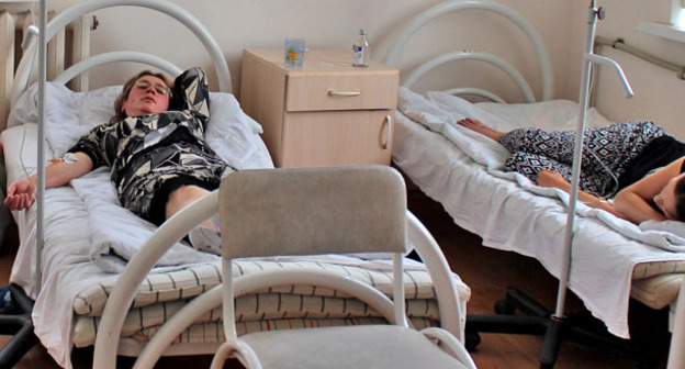 Больные в Центральной районной больнице Алагира,отравившиеся водопроводной водой. 10 июня 2015 г. Фото Эммы Марзоевой для "Кавказского узла"