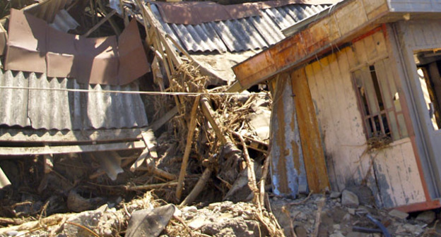 Последствия наводнения в Тбилиси. 17 июня 2015 г. Фото Беслана Кмузова для "Кавказского узла"