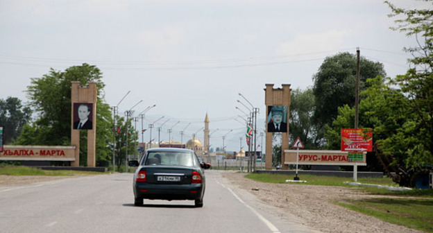 Въезд в город Урус-Мартан. Чечня. Фото Магомеда Магомедова для "Кавказского узла"