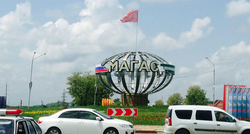 Стелла при въезде в города Магас. Фото Магомеда Магомедова для "Кавказского узла"

